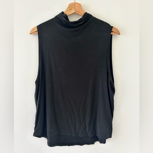 Aritzia Babaton Tank Top - Picture 1 of 3